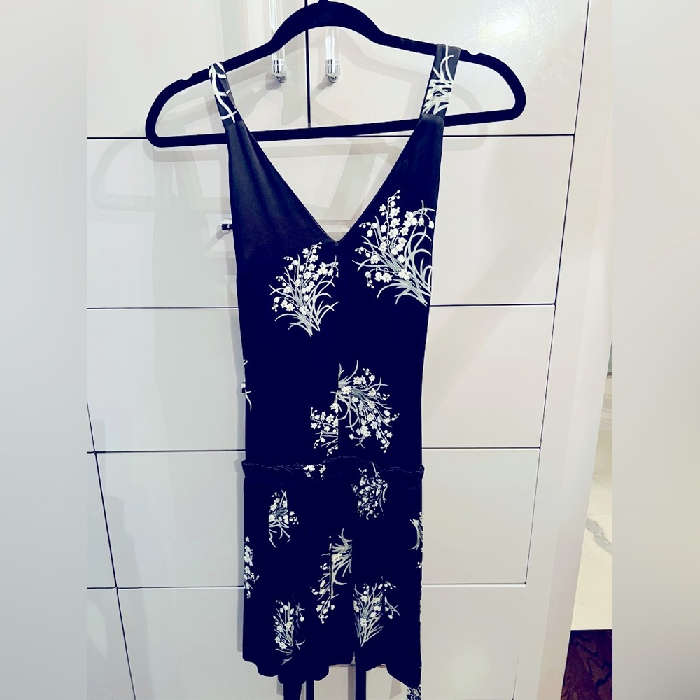SATIN BLACK FLORAL STRAPPY DRESS